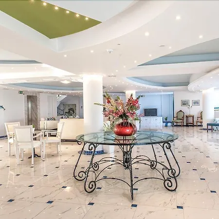 Hotel Belvedere Gerakas Luxury Vasilikí