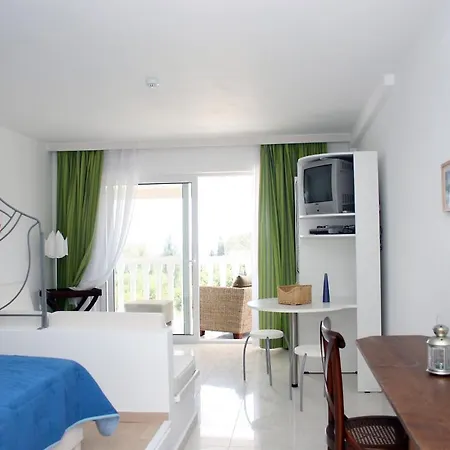 Hotel Belvedere Gerakas Luxury 4*