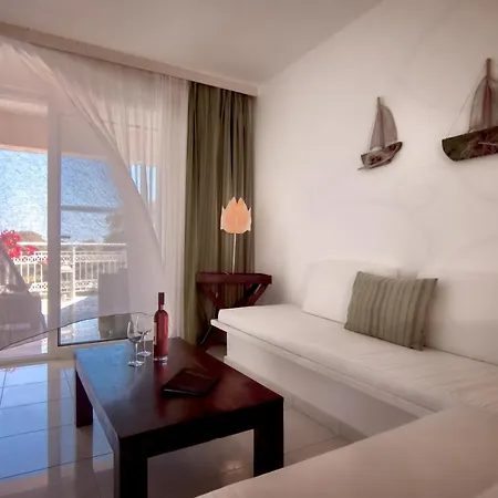 Hotel Belvedere Gerakas Luxury 4*